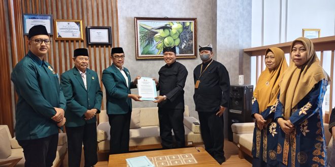 LDII Banyuwangi dan Dinkes Teken MoU Perkuat Pemberdayaan Masyarakat Bidang Kesehatan